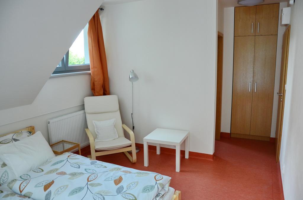 Hotel Mezi Stromy Horakov Habitación foto